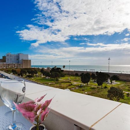 Poseidon Beach Apartment & Parking By Cadiz4Rentals ภายนอก รูปภาพ