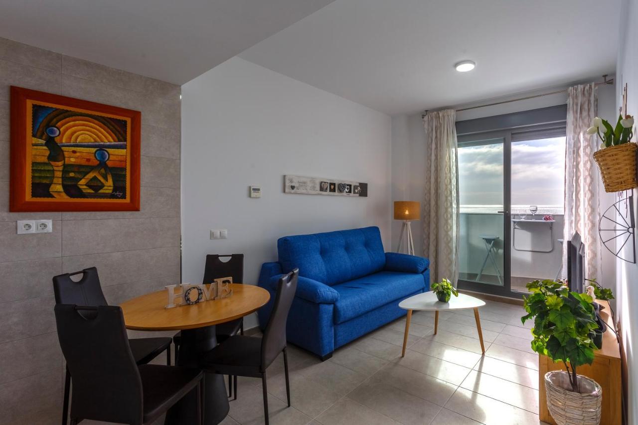 Poseidon Beach Apartment & Parking By Cadiz4Rentals ภายนอก รูปภาพ